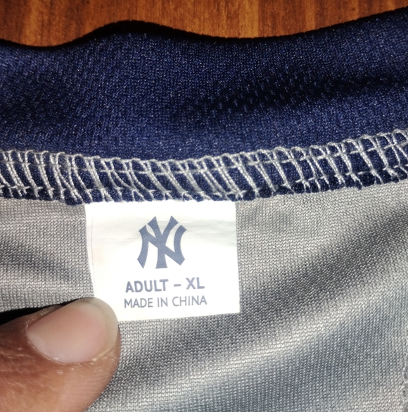 NY YANKEES HOCKEY JERSEY XL SGA 5/17/2024 BRONX NEW YORK excellent condition - Picture 3 of 5